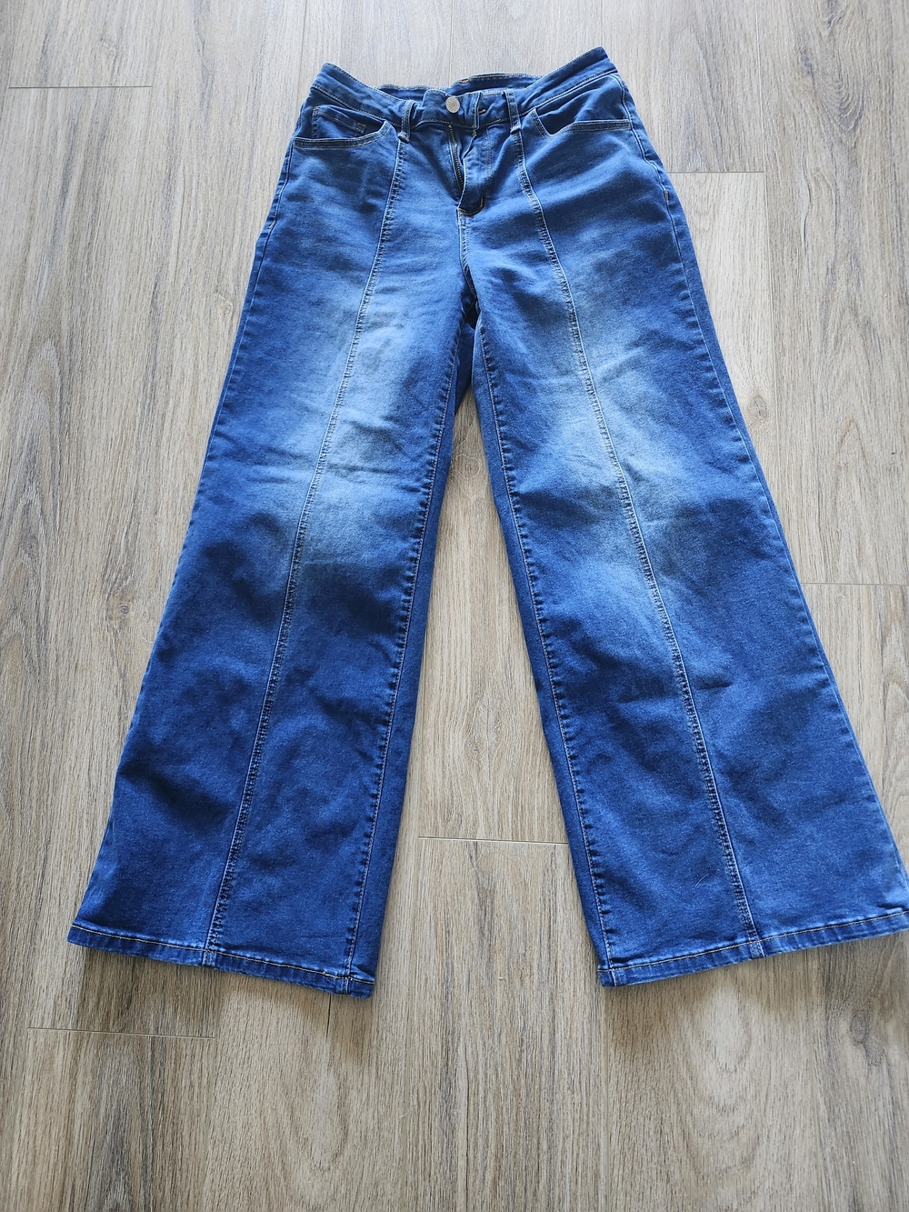 Mid-Rise Blue Wide-Leg Flare Jeans for Women